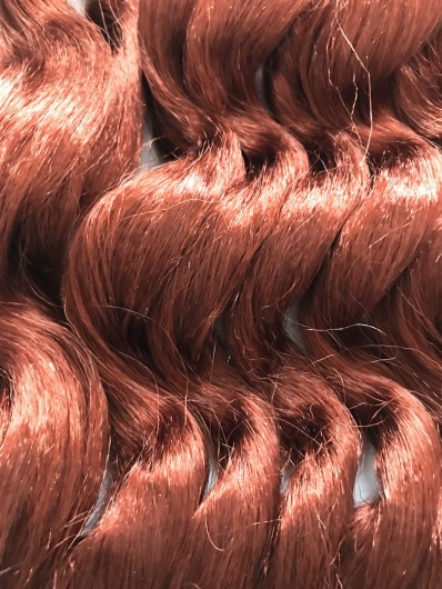 Włosy syntetyczne Peruvian Darling Bulk 350